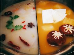 -湊湊火锅·茶憩(上海合生汇店)