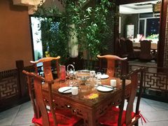 大堂-老六杀猪菜(进乡街店)