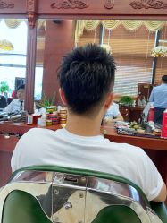 -尼特斯男士发型馆