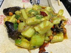-祥瑞干锅鸭头·东北菜(佳园路店)