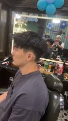 -海文先生国潮烫染男士理发馆