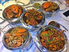 -凤凰路何眼镜香辣蟹(花果园店)