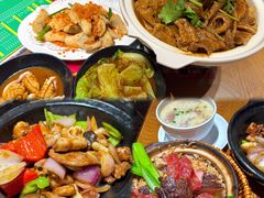 招牌腊味煲仔饭-肥仔文澳门猪骨煲(南京西路店)