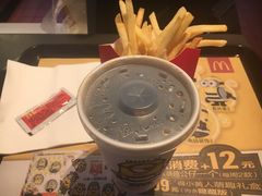 -麦当劳(龙洞店)