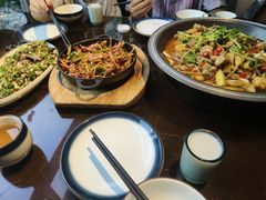 -壕吃时代(伟业广场斜对面)