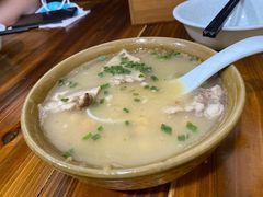 -朱大嘴肥肠血旺(福字街店)