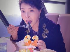 -东方明珠·空中旋转餐厅