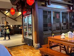 -唐师傅湘西名菜馆(武陵路店)