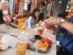 -麦当劳(杭州萧山京港国际店)