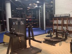 -豪逸健体(中骏广场店)