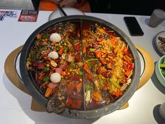 -鸣记脆皮烤鱼·海鲜烤鱼(三八广场店)
