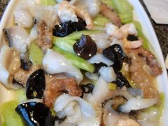 北塘爆三鲜-渔民船说·北塘海鲜·天津菜·海肠捞饭(北塘古镇店)
