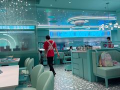 -季季红火锅(柳州城中万达二店)