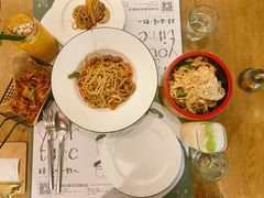 -静香HOUSE·全时段融合餐厅(七星欢乐颂店)