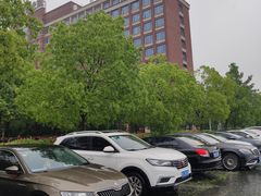-复旦大学附属华山医院北院-停车场