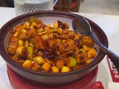 -渝是乎酸菜鱼·川渝小炒(新世界百货望京店)