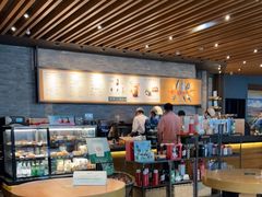 自助取餐区-星巴克臻选(周浦万达店)