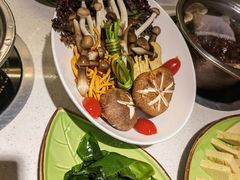-一叶一世界•素食餐厅(环球中心店)
