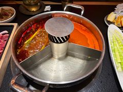 -晓宇重庆火锅(西安荟聚店)