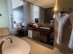 -广州天河希尔顿酒店