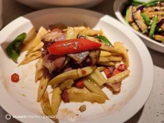 -江渔儿酸菜鱼(映月湖环宇城店)