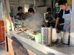 自助取餐区-广场正宗原汁薏米店