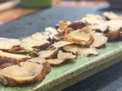 -阿山卓·野生菌火锅·纳西火塘烤肉