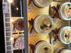 -花花卷卷·鲜食蛋糕(静安久光百货店)