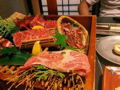 -山川小町·极番烧肉(新地假日广场店)