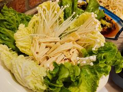 蔬菜拼盘-霄汉牛三鲜湖北砂锅菜(万松园2店)