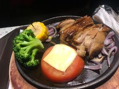 -百威KTV(恒福路店)