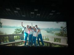 -中影佰纳国际影城DMAX(花都广百广场店)