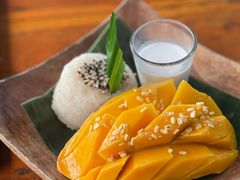 芒果糯米饭-Naughty Nuri’s Phuket
