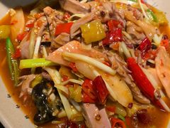 -肖四女乐山跷脚牛肉(世博源店)