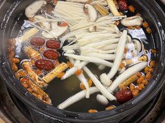 -濠轩阁特色生蚝火锅(水湾路店)