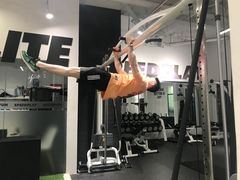 -汗水空间私教健身连锁(SM广场店)