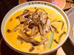 鹿茸菌煨猪肚-吃饭皇帝大土家民族菜(正大广场店)