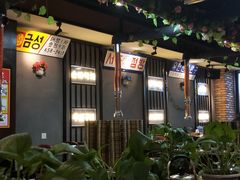 大堂-·缸桶屋·韩式牛肋条自助烤肉(西湖D11店)