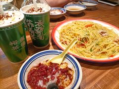 -泥糊破店小酒馆·团建聚餐(南京西路店)