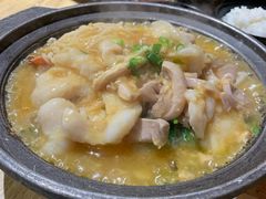 -极有家小鱼小鸡石锅煲(佳兆业店)