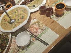 -月亮眼花园餐厅书吧酒吧