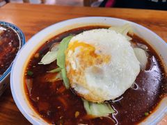 至尊牛肉面-蒋六十八梯眼镜面(渝中店)