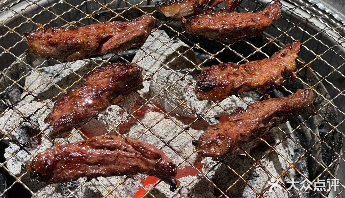 东莞首家肉祭烧肉 一番