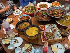 -有红鸡毛店·川菜(建设路店)