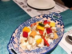 中东酸奶鲜果沙拉-苏坦土耳其西餐厅(玉林店)