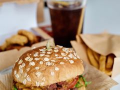 美式芝士牛肉汉堡-汉堡双倍·喜鹊堡