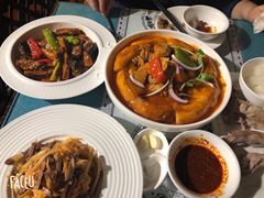 -贯贯吉·清真餐厅(浙江中路店)