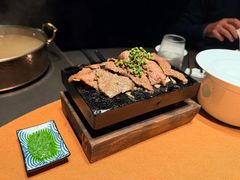 -左庭右院鲜牛肉火锅黑金店(陆家嘴中心店)