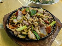 -烧鹅妹饭店