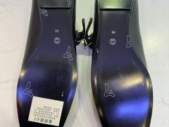 -莱靓奢侈品洗护改衣店(新世界百货崇文店)